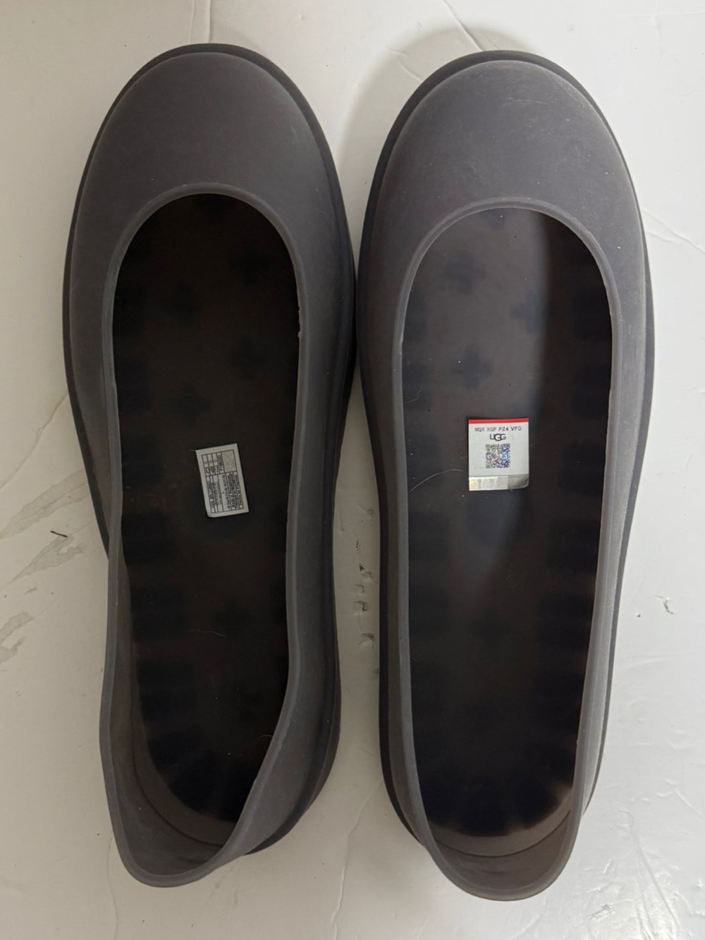UGG All Gender UGGGuard Silicone Rubber Boot Covers Gray Size L - Picture 3 of 7